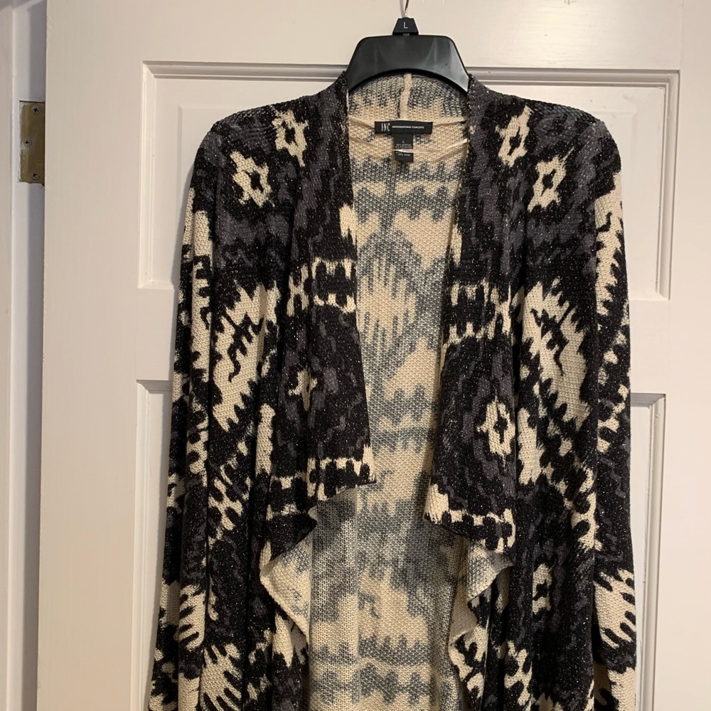 Sweater - Picture 2 of 2